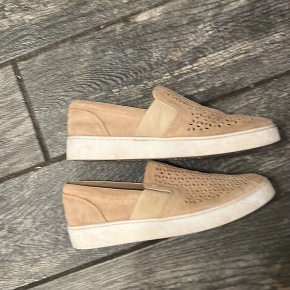 Vionic Kimmie Slip-Ons - Picture 2 of 3